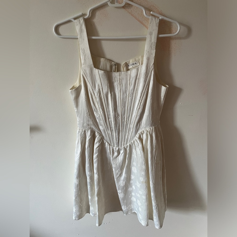 Storia Cream Textured Dress